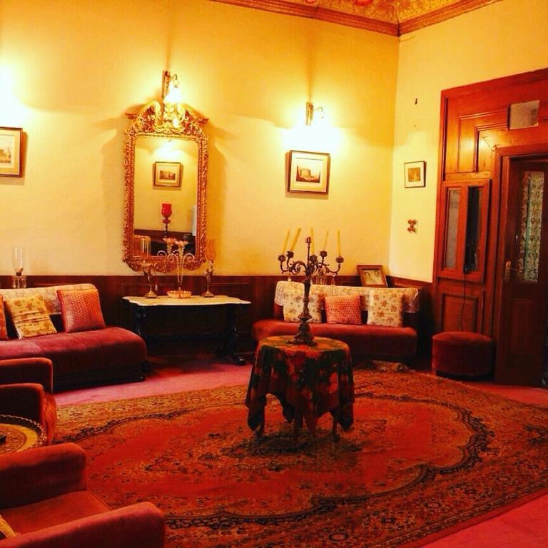 The Red House Bed & Breakfast Ooty Exterior photo